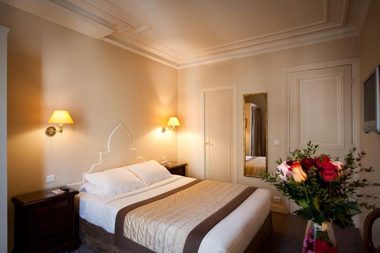 호텔 마그다 샹젤리제 파리 외부 사진